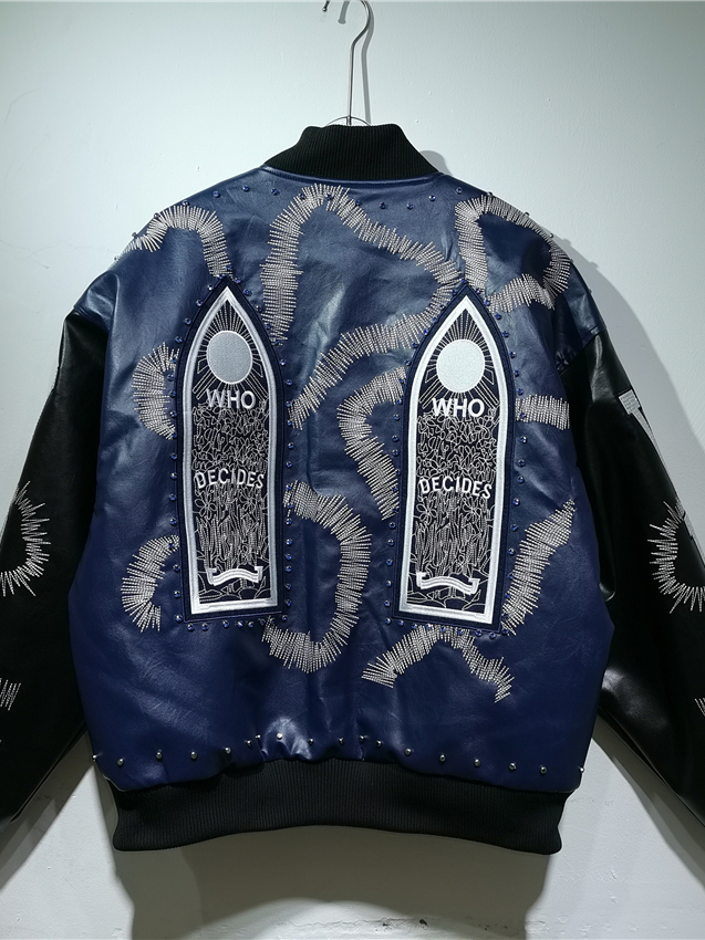 Gothic Totem Embroidery Jacket - đánh giá và giá Embroidery Gothic
