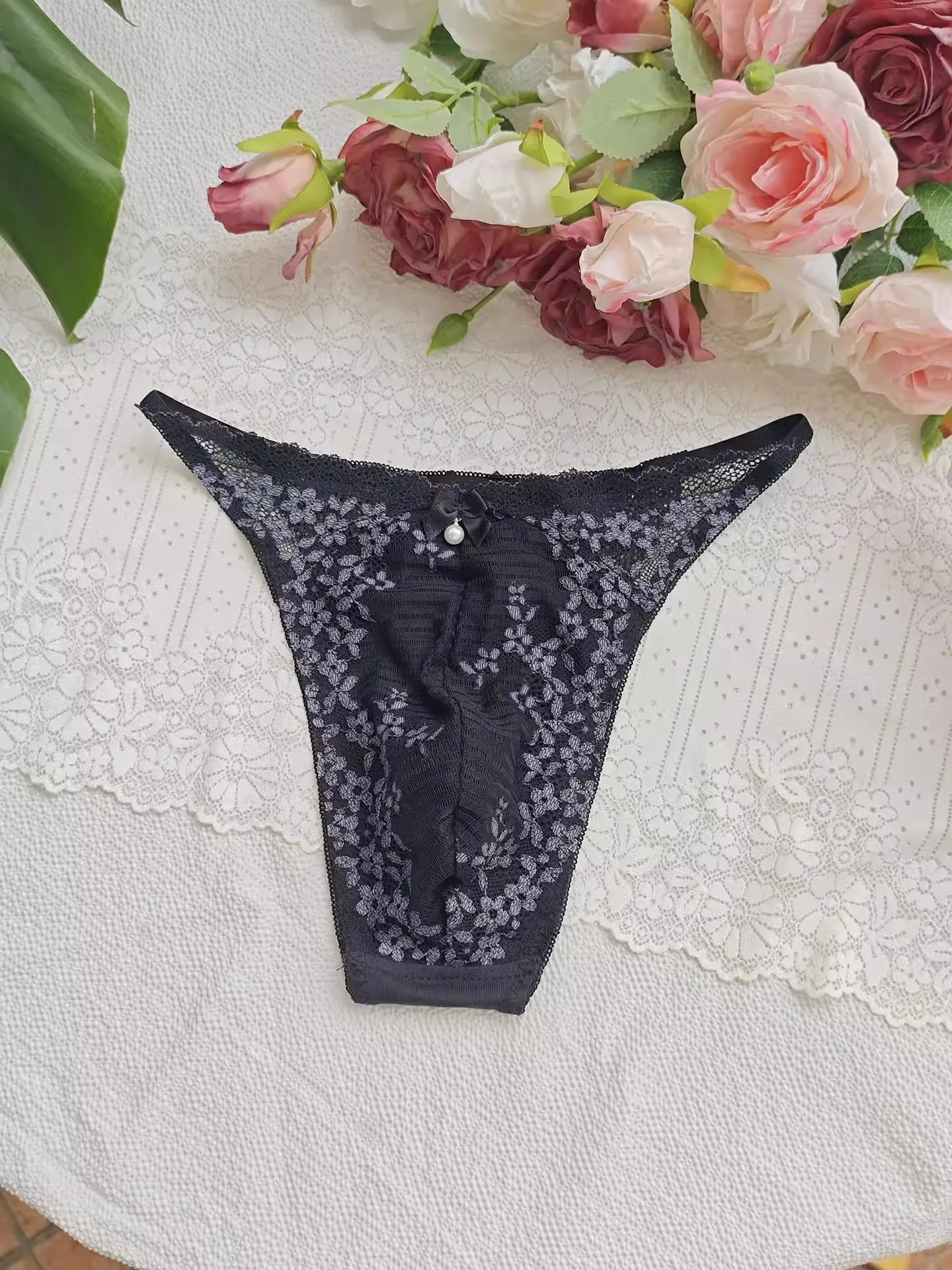 Black Lace Man's T-brief Embro - đánh giá và giá Embroidery Gift Ideas