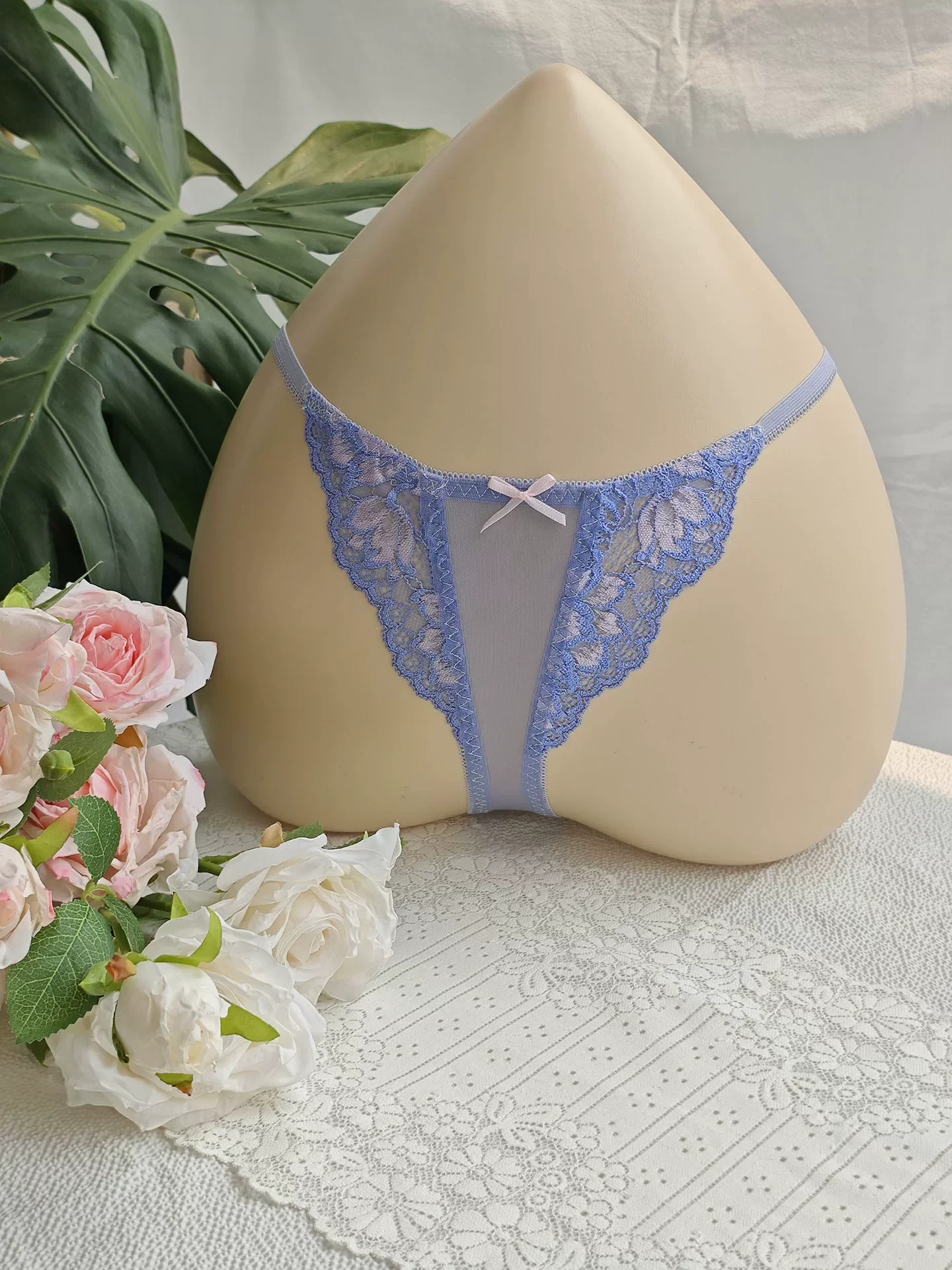 Black Lace Man's T-brief Embro - đánh giá và giá Embroidery Gift Ideas