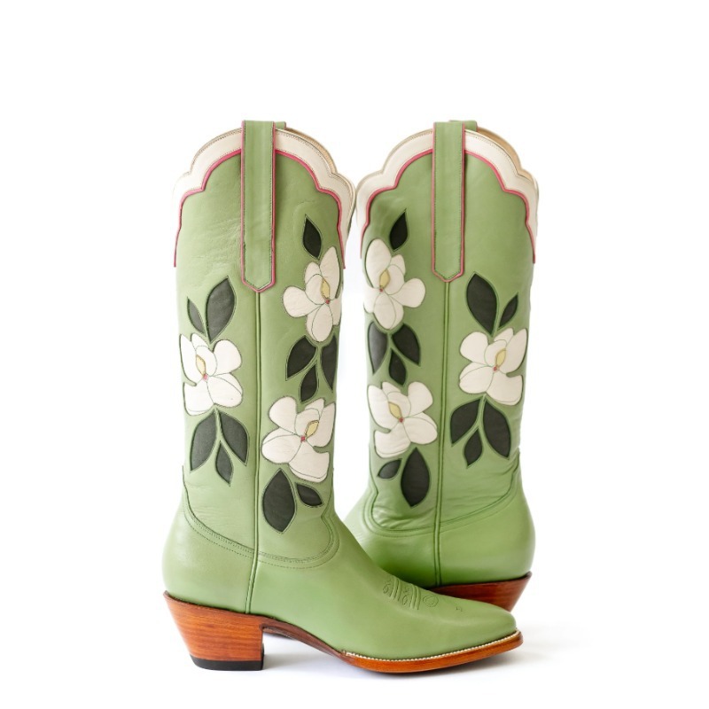 Embroidery Flowers Pointed Toe - đánh giá và giá Embroidery Yes