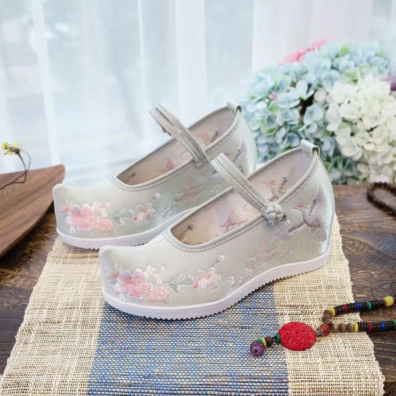 Women Increased Internal Embro - đánh giá và giá Embroidery Wedding