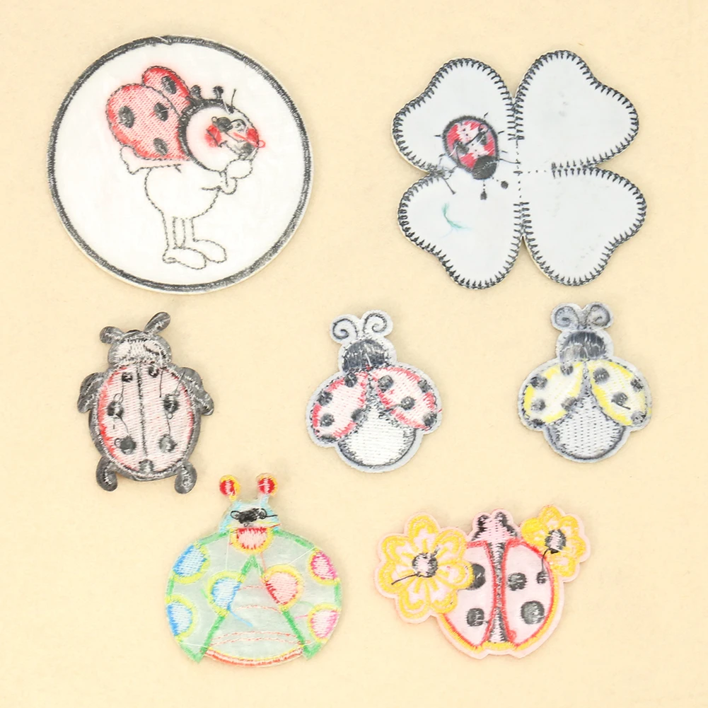 2PC Cartoon Ladybug Four-leaf  - đánh giá và giá Embroidery Lady Bug