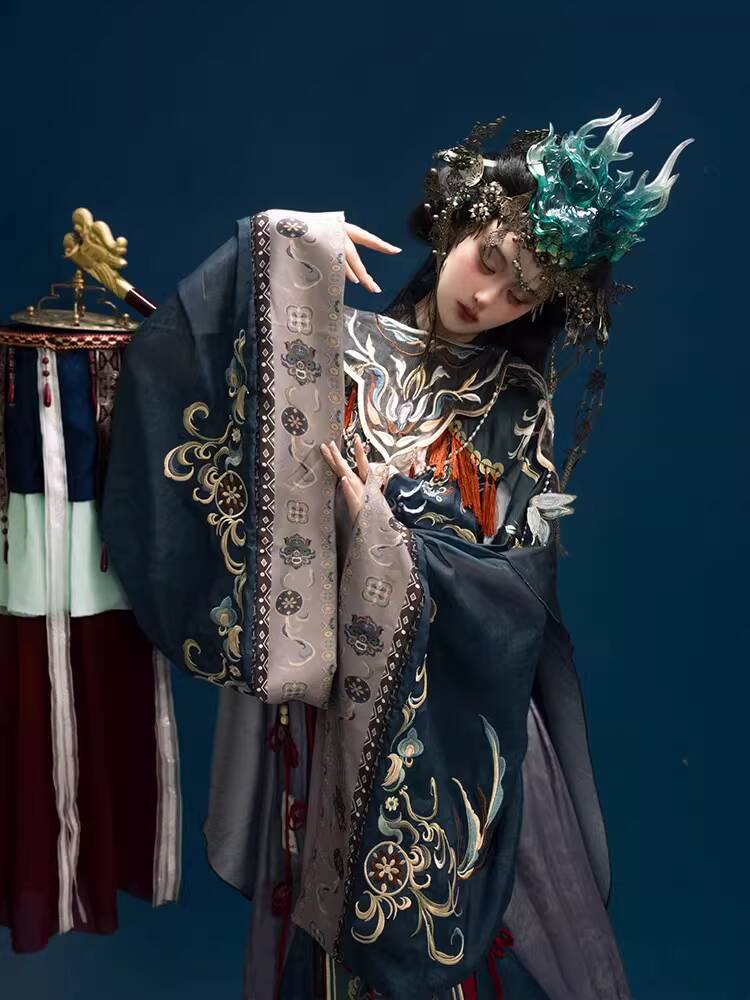 Embroidery Intangible Hanfu He - đánh giá và giá Embroidery Cotton